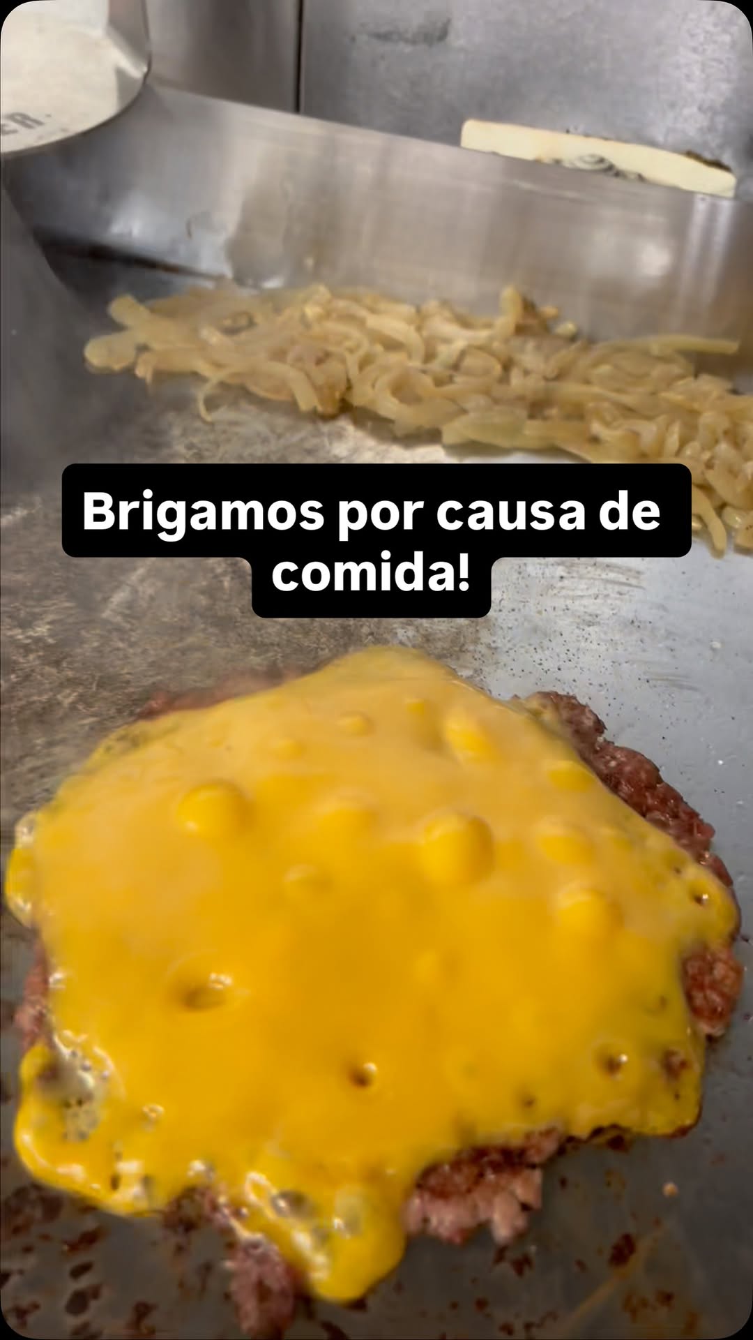 Quem nunca brigou por fome 🍟